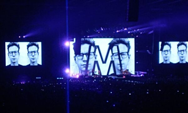 Depeche Mode med knallsterk konsert